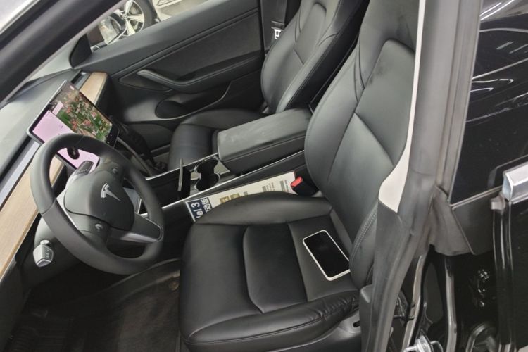Tesla Model 3 2020 #19 Tesla Model 3 2020 car image #19