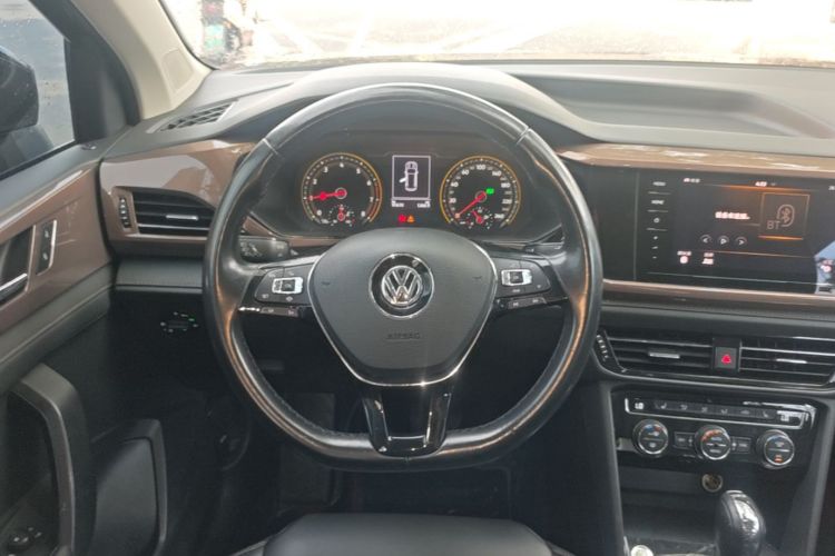 Volkswagen Tharu 2020 #11 Volkswagen Tharu 2020 car image #11