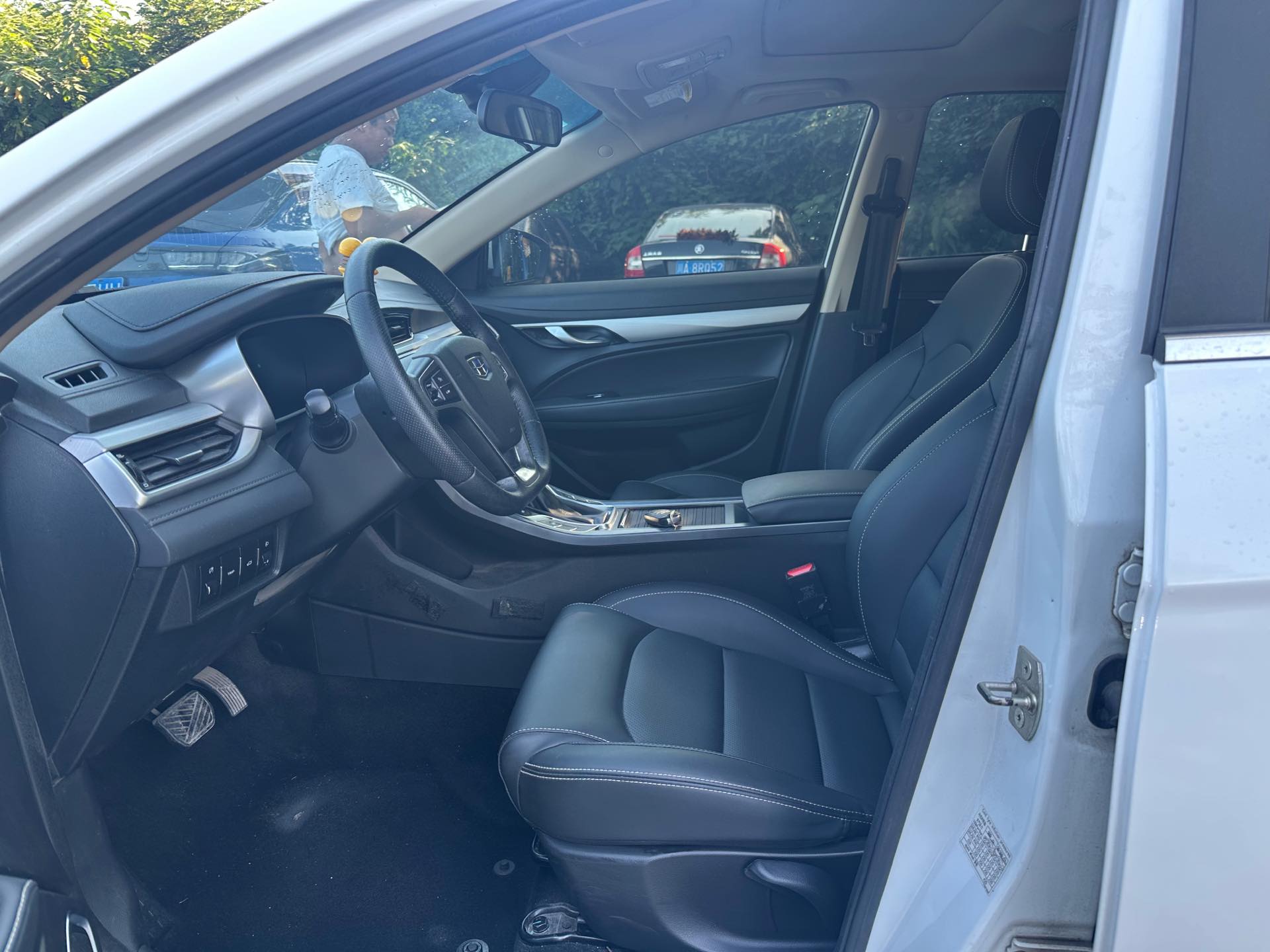 GEELY Emgrand 2018 car image #4
