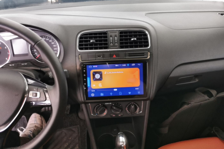 Volkswagen Polo 2018 #11 Volkswagen Polo 2018 car image #11
