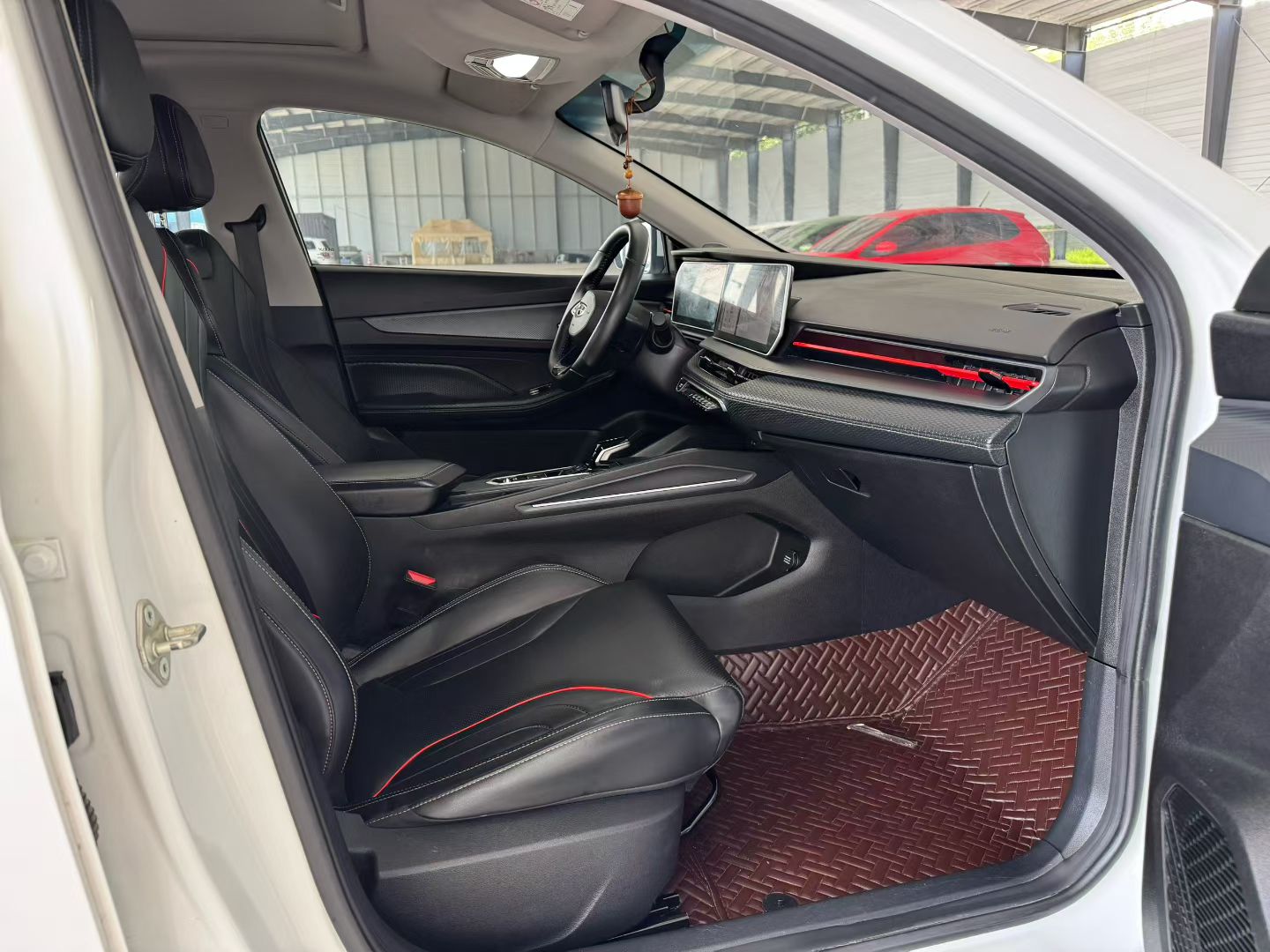 GEELY Binray 2023 car image #7