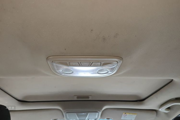 GEELY Emgrand 2017 #20 GEELY Emgrand 2017 car image #20