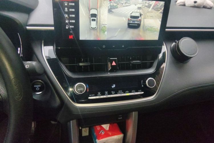 Toyota Corolla Cross 2025 immagine di auto #13