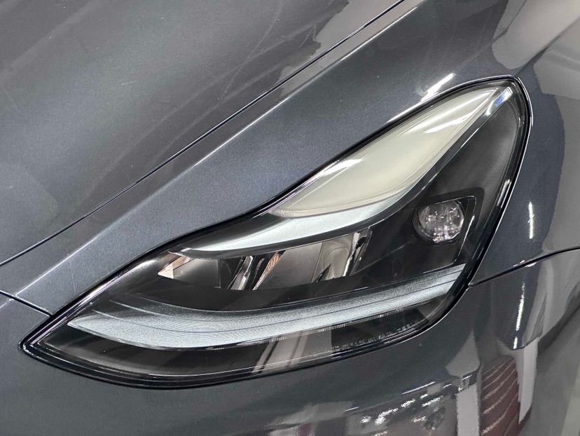 Tesla Model Y 2024 #3 Tesla Model Y 2024 car image #3