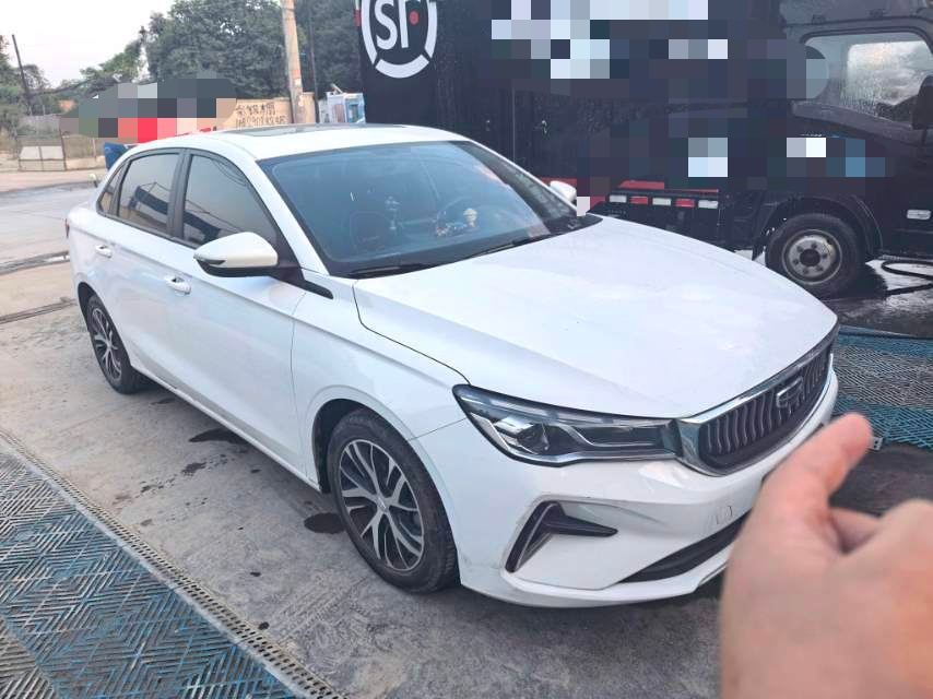 GEELY Emgrand 2022 #2 GEELY Emgrand 2022 car image #2