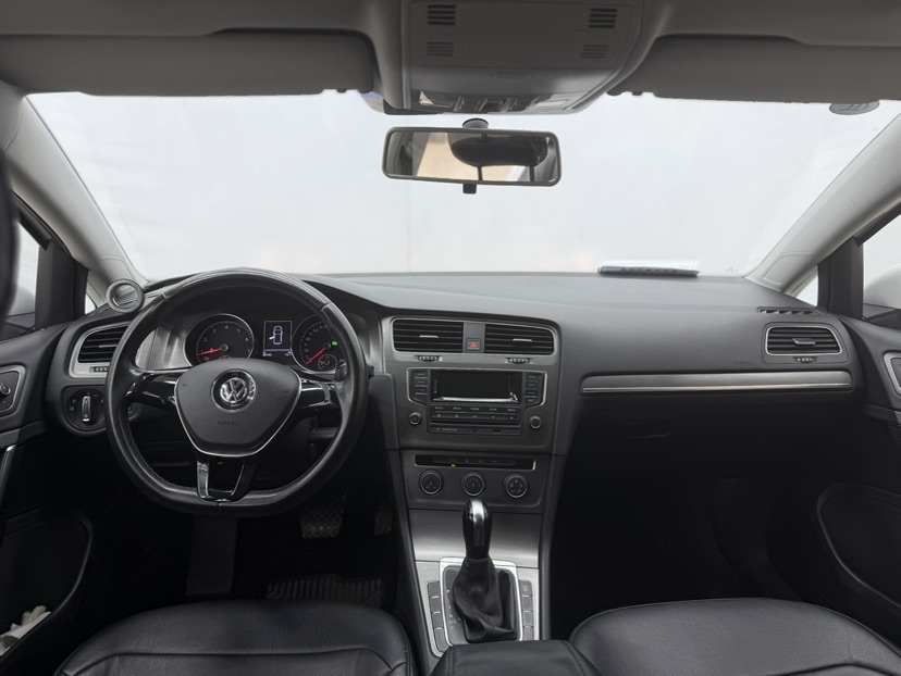 Volkswagen Golf 2014 car image #4