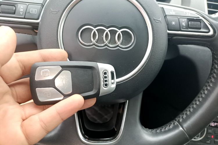 Audi Q3 2018 #14 Audi Q3 2018 car image #14