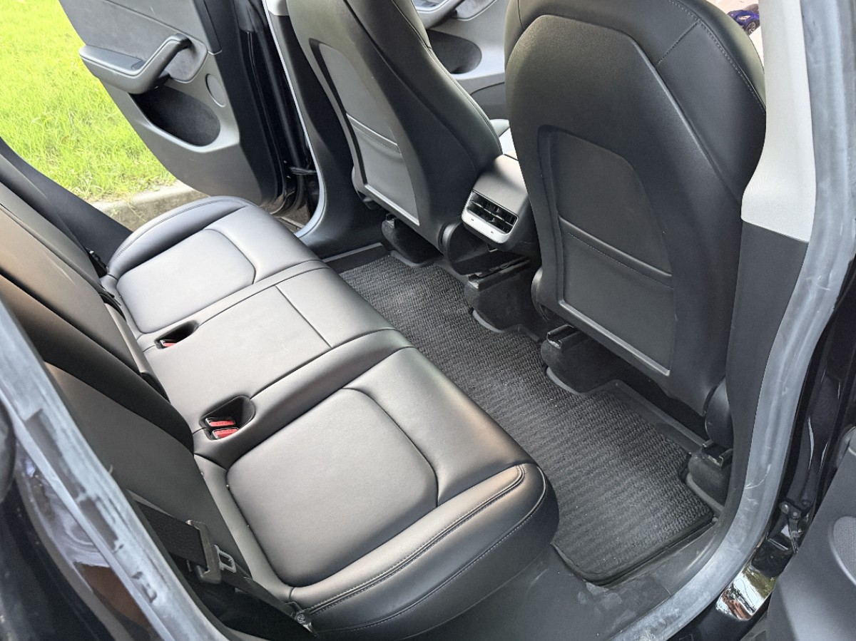 Tesla Model Y 2022 #7 Tesla Model Y 2022 car image #7
