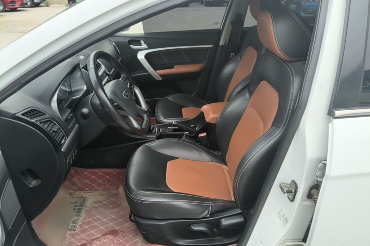 GEELY Emgrand 2016 #15 GEELY Emgrand 2016 car image #15