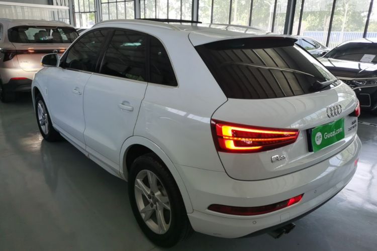 Audi Q3 2018 #5 Audi Q3 2018 car image #5