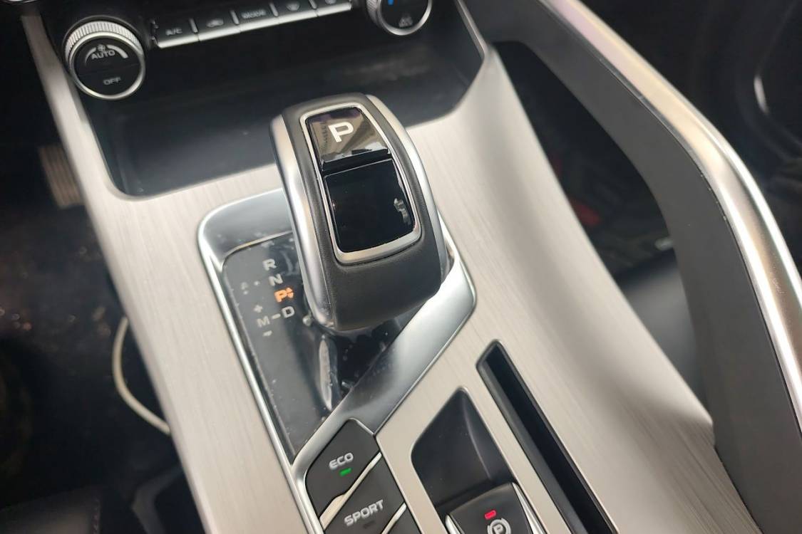 GEELY Coolray 2019 صورة سيارة #27