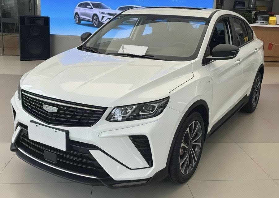 GEELY Coolray 2025 immagine di auto 
