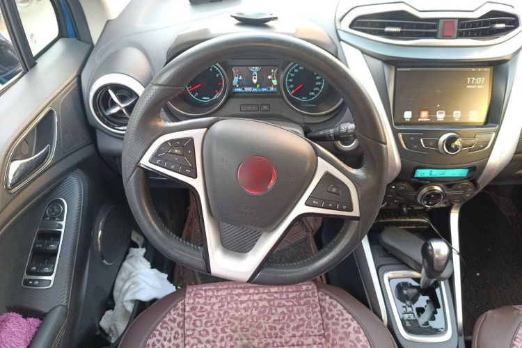 BYD Yuan 2016 car image #11