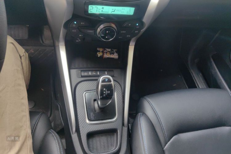 BYD Yuan New Energy 2019 car image #16