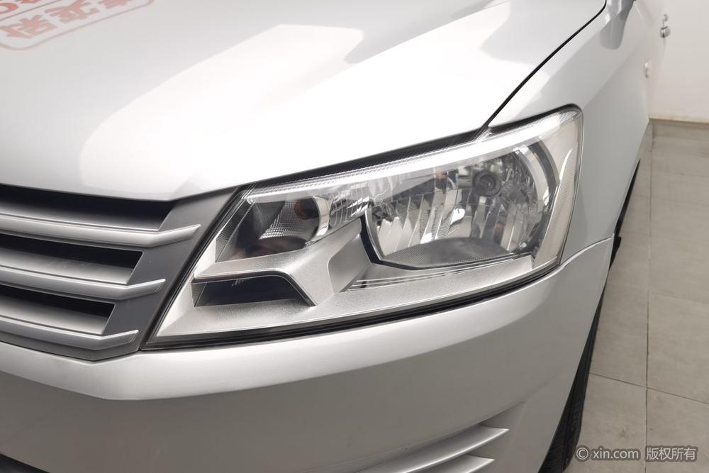 Volkswagen Santana 2015 car image #7