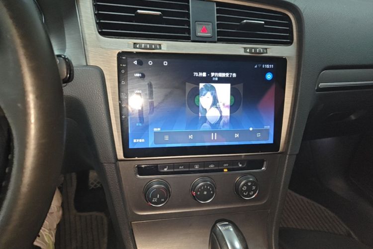 Volkswagen Golf 2016 car image #17