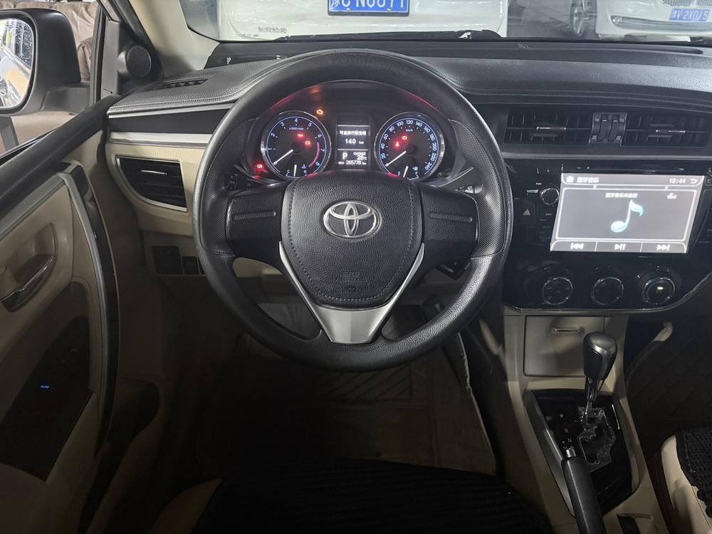 Toyota Corolla 2015 #8 Toyota Corolla 2015 car image #8