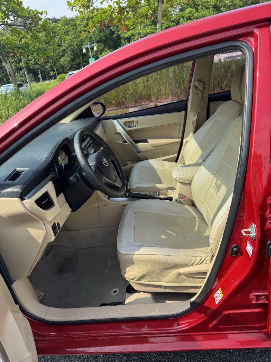 2015 car image #8