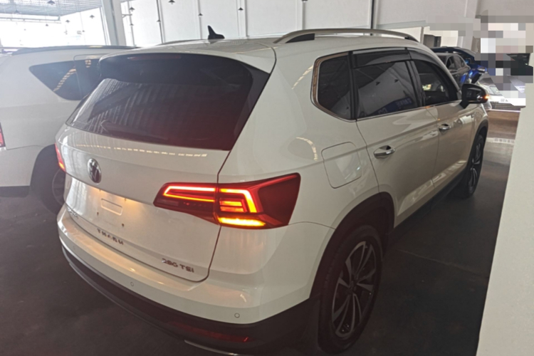 Volkswagen Tharu 2021 car image #5