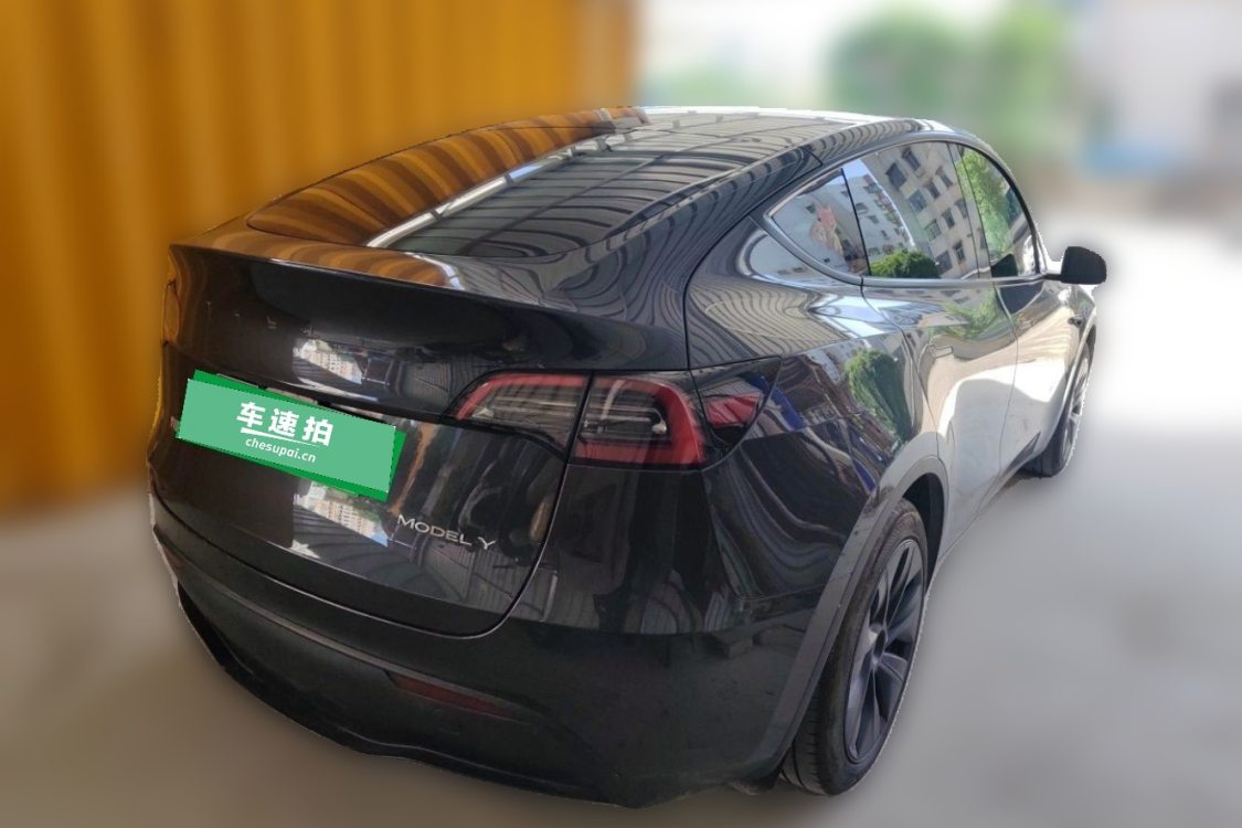 Tesla Model Y 2024 #4 Tesla Model Y 2024 изображение автомобиля #4