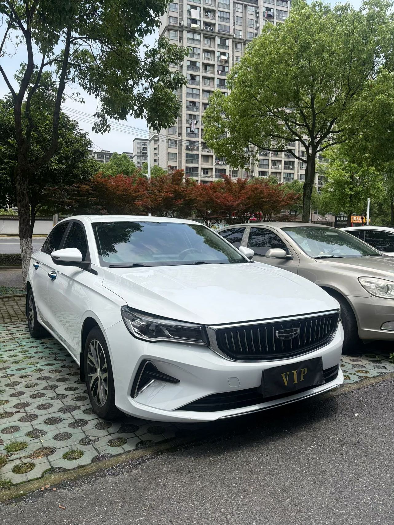GEELY Emgrand 2023 car image #3