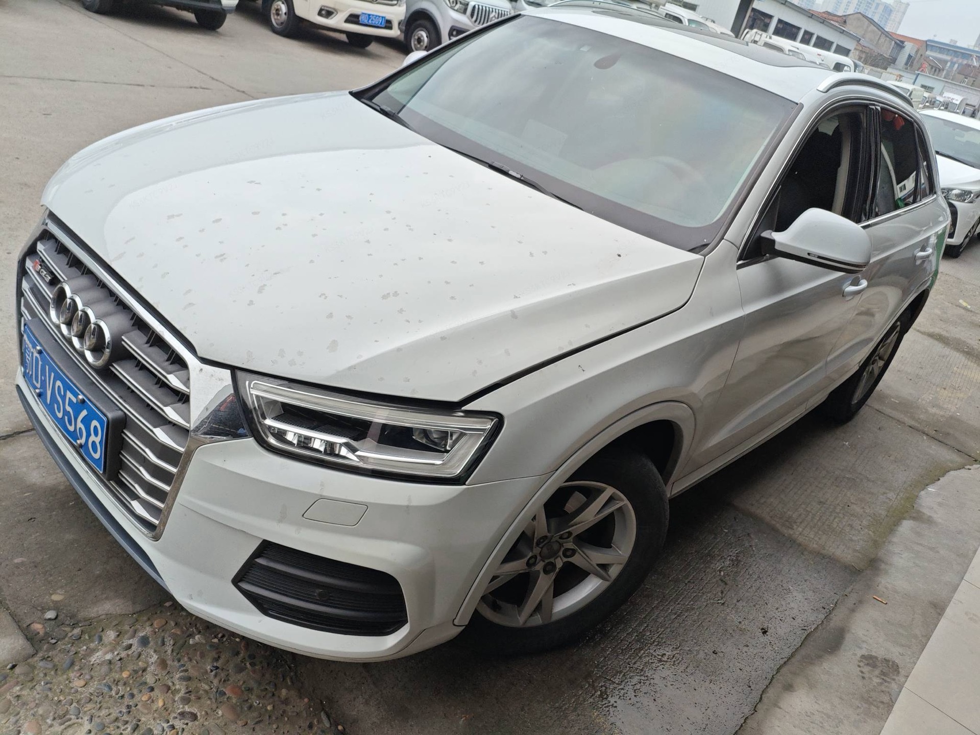 2018 2018 car image