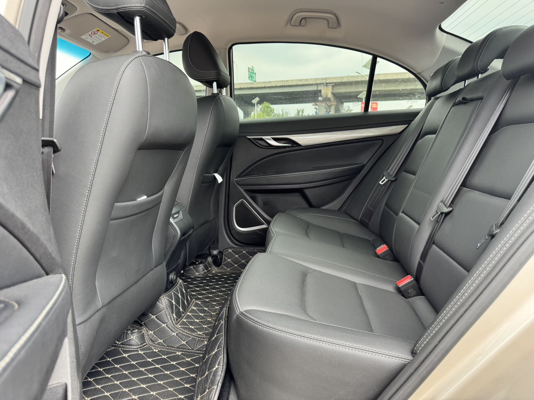 GEELY Emgrand 2020 #6 GEELY Emgrand 2020 car image #6