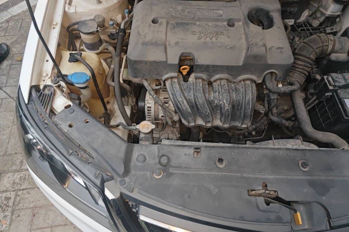 GEELY Emgrand 2018 car image #11