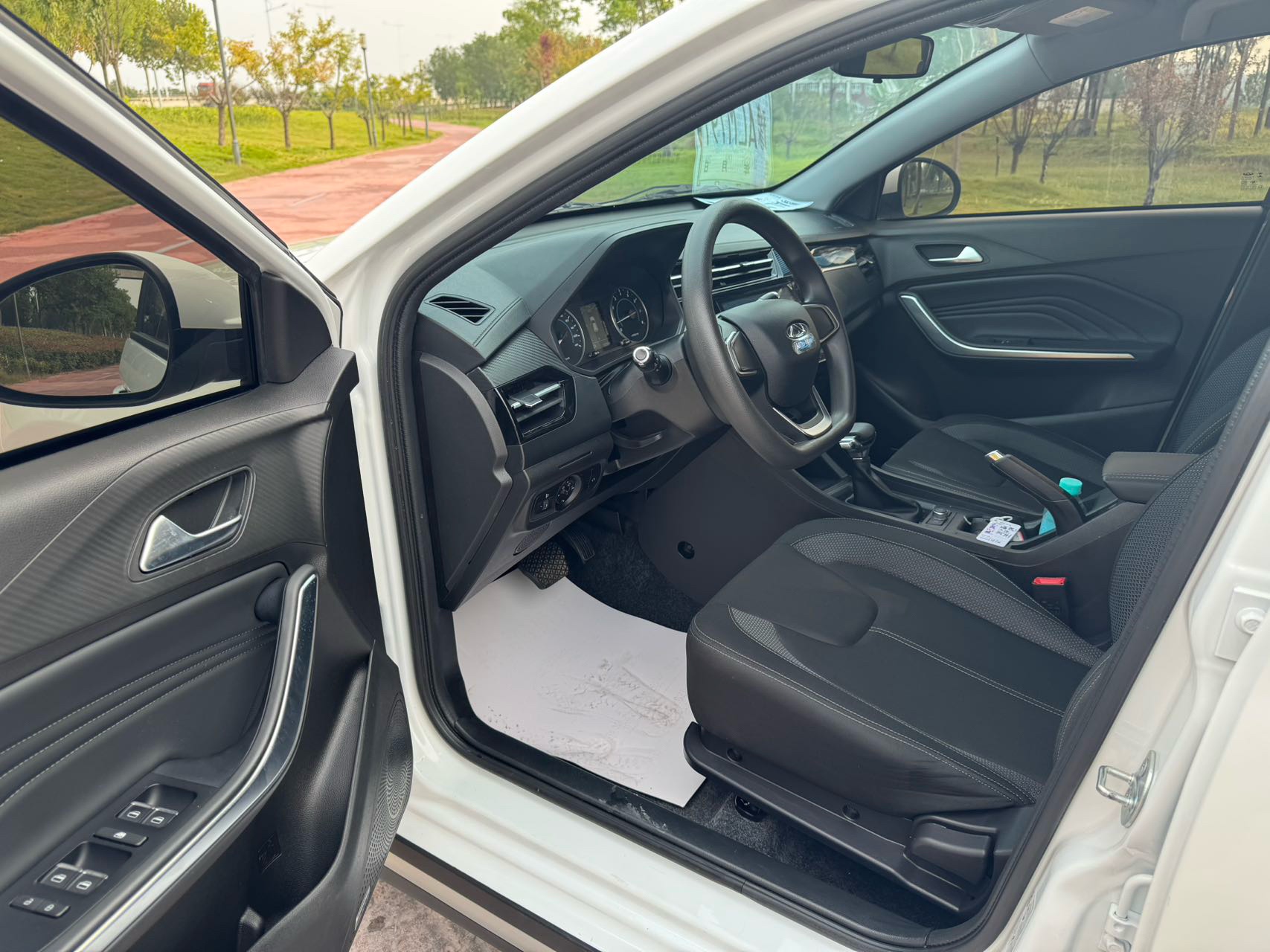 Chery Tiggo 3x 2024 #7 Chery Tiggo 3x 2024 car image #7
