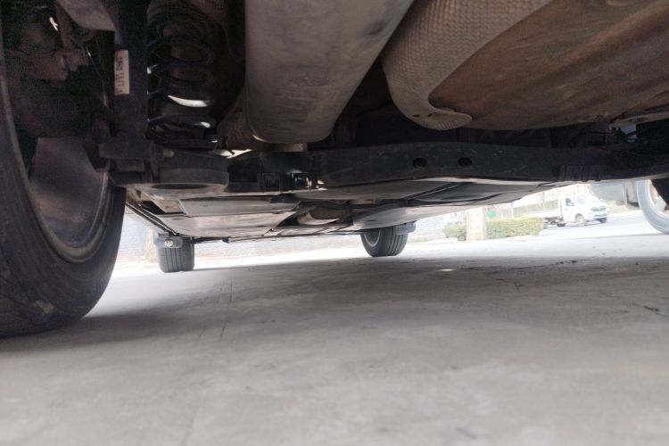 Volkswagen T-Cross 2020 car image #23