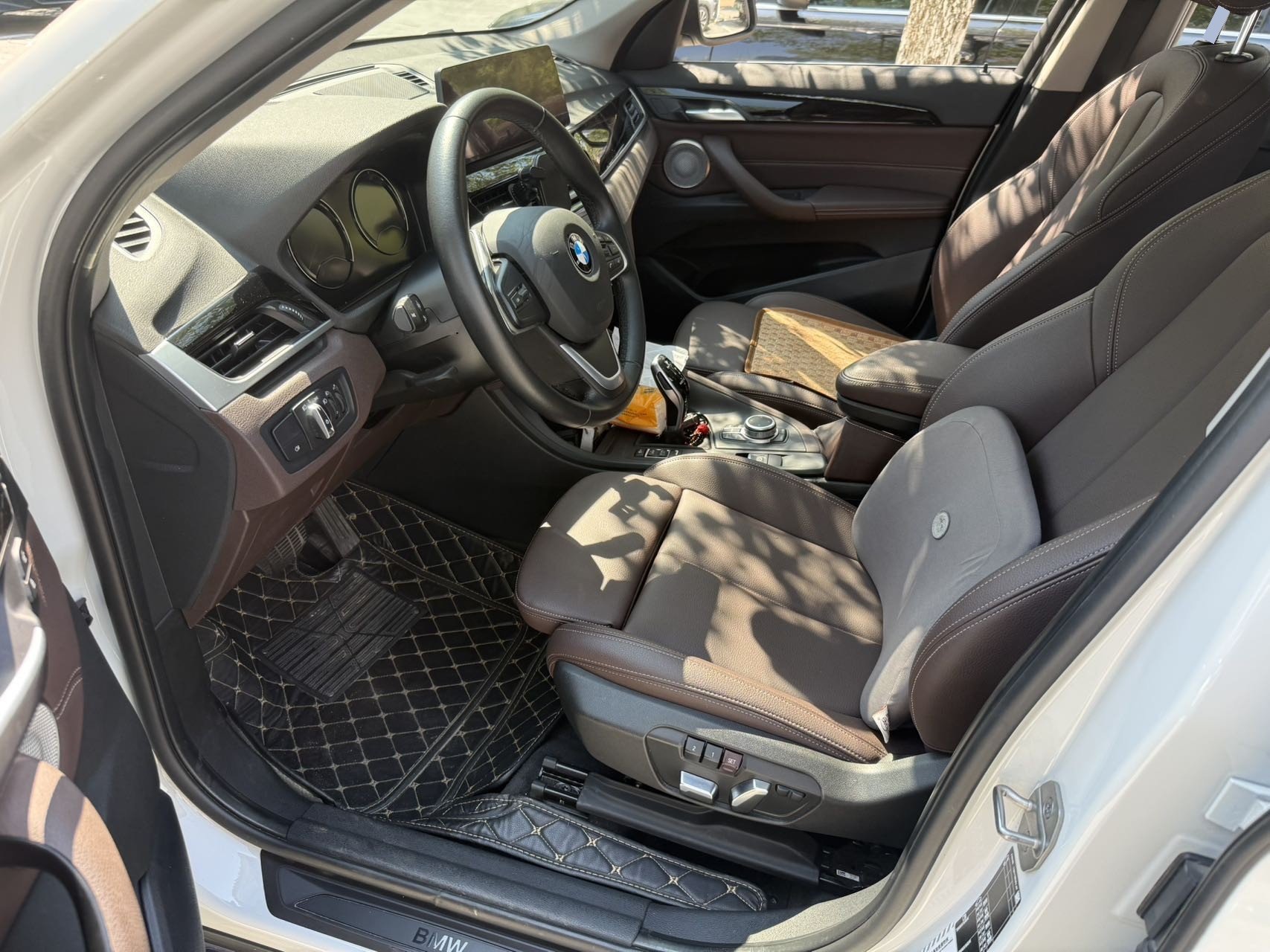 BMW X1 2021 صورة سيارة #3