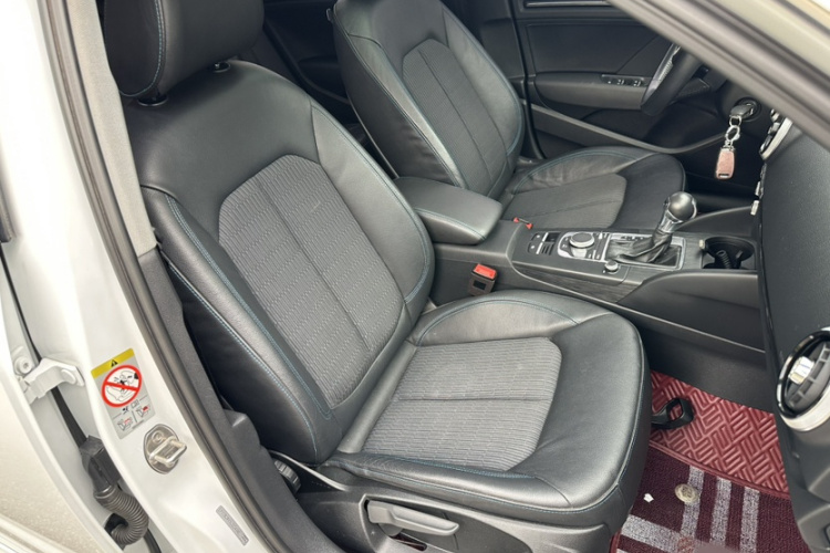 Audi A3 2020 car image #19