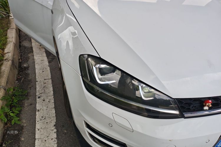 Volkswagen Golf 2015 car image #8