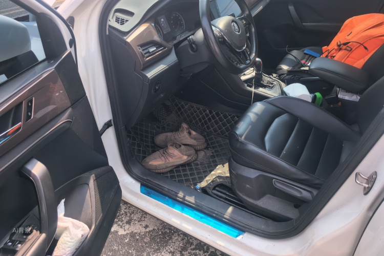 Volkswagen Tharu 2019 #18 Volkswagen Tharu 2019 car image #18