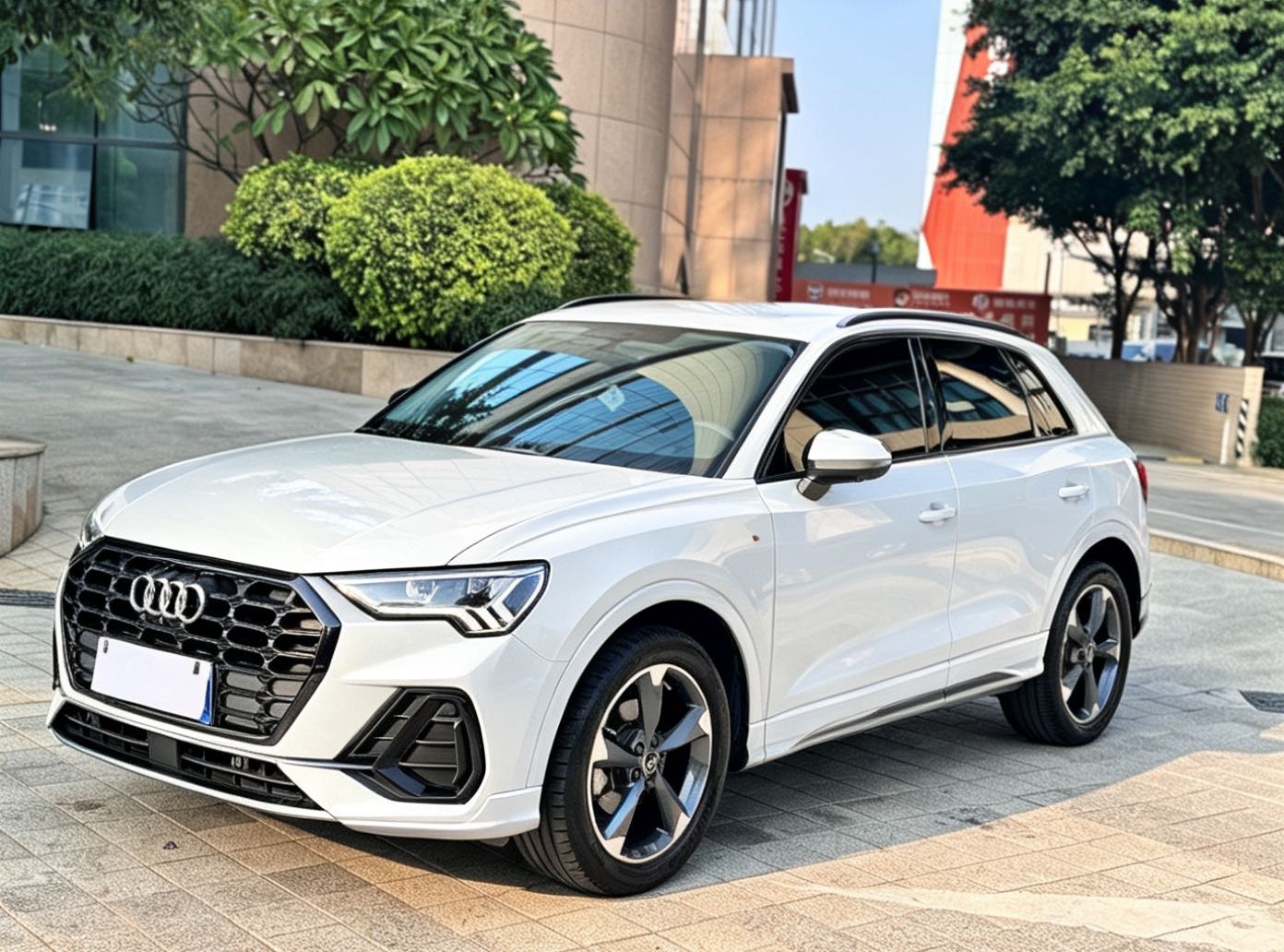Audi Q3 2023 Audi Q3 2023 immagine di auto