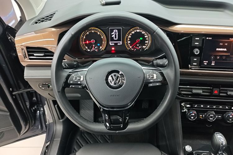 Volkswagen Tharu 2019 imagem de carro #11