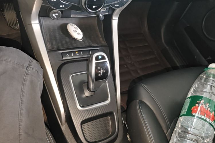 BYD Yuan New Energy 2019 #14 BYD Yuan New Energy 2019 car image #14