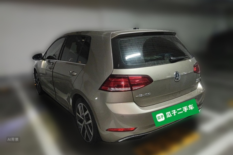 Volkswagen Golf 2020 car image #5
