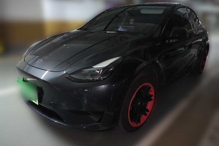 Tesla Model Y 2024 #2 Tesla Model Y 2024 immagine di auto #2