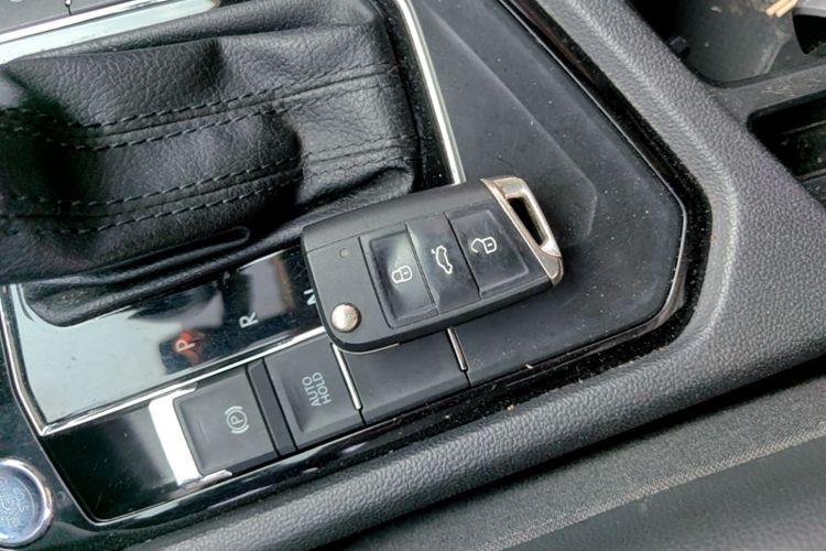 Volkswagen Tharu 2020 #9 Volkswagen Tharu 2020 изображение автомобиля #9