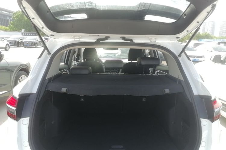 GEELY Coolray 2020 صورة سيارة #19