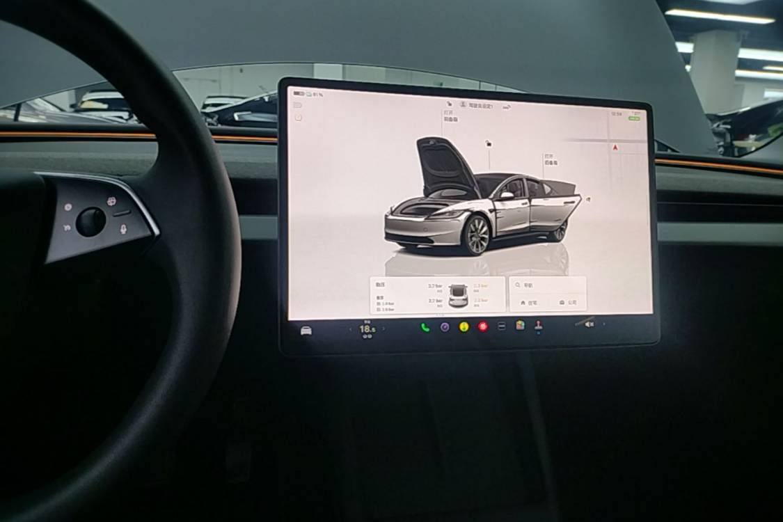 Tesla Model 3 2025 car image #19