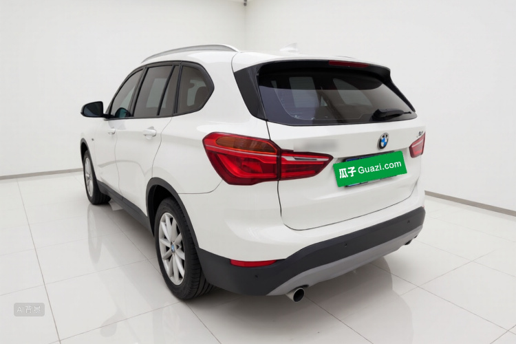 BMW X1 2018 #5 BMW X1 2018 car image #5