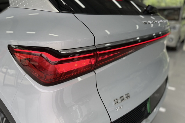 BYD Yuan Plus 2023 #12 BYD Yuan Plus 2023 car image #12