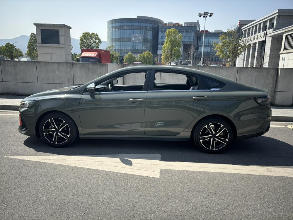 GEELY Binray 2022 #4 GEELY Binray 2022 immagine di auto #4