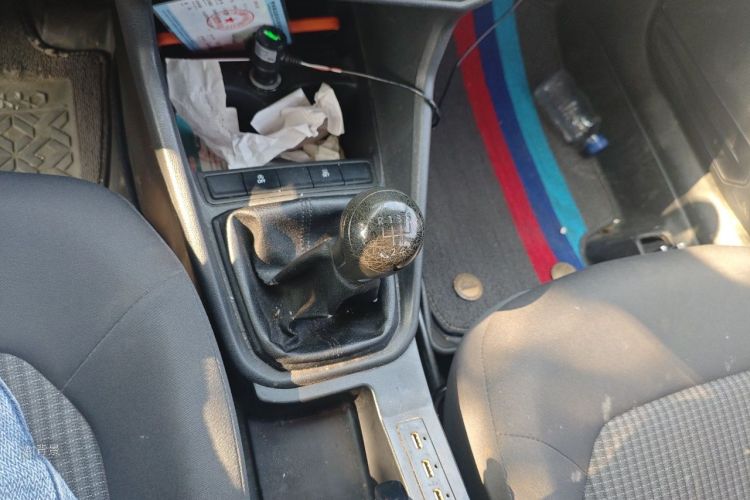 Volkswagen Santana 2020 car image #16