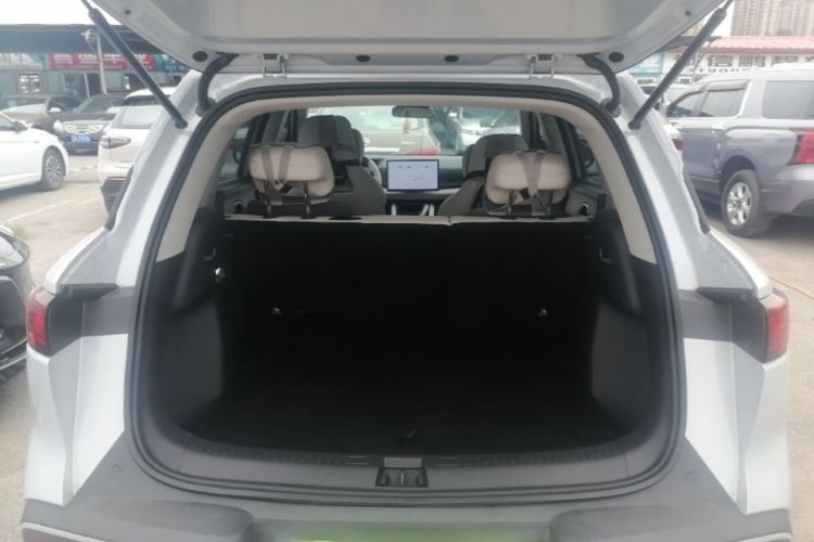 BYD YuanUP 2024 #19 BYD YuanUP 2024 car image #19