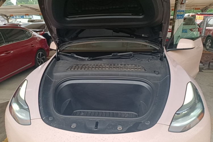 Tesla Model Y 2023 #22 Tesla Model Y 2023 immagine di auto #22