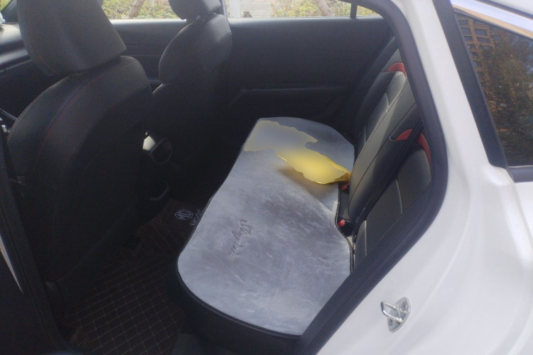 MG 5 2026 imagem de carro #10