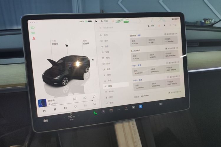 Tesla Model Y 2022 #12 Tesla Model Y 2022 car image #12
